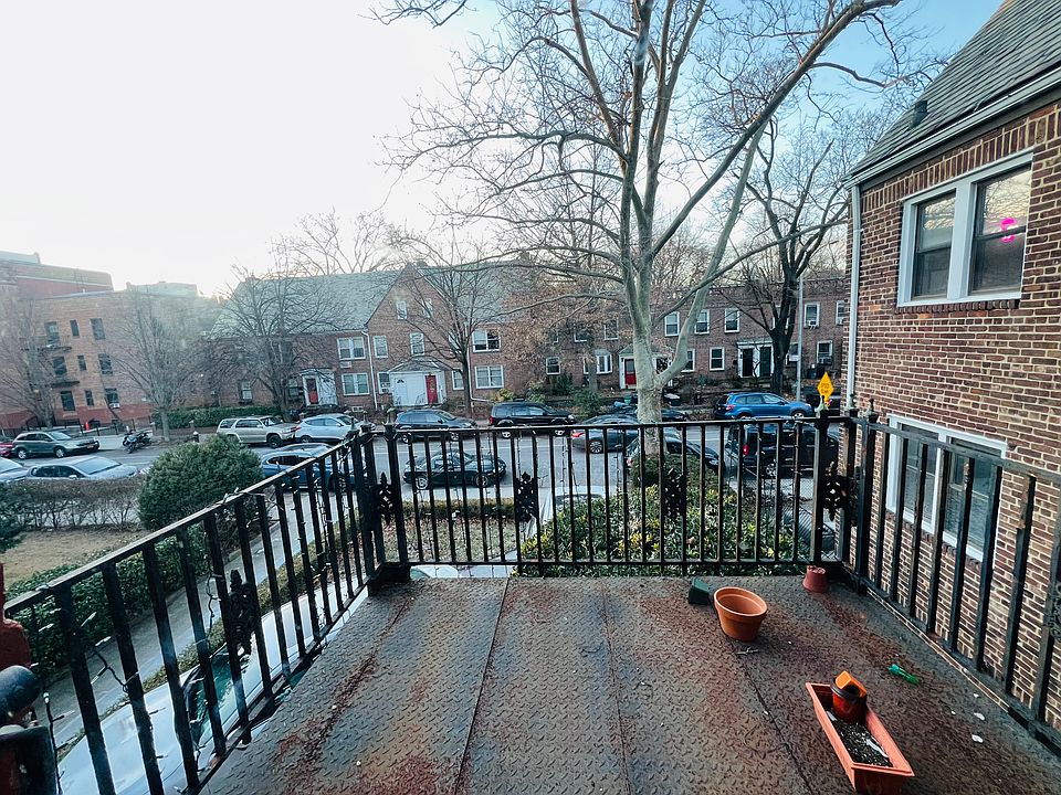 1st image of 39-69 47th St #2Z
