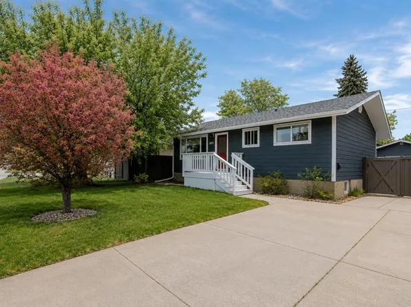 9905 N 92nd Ave, Grande Prairie, AB T8V 0H7