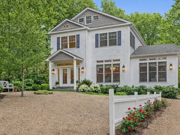 612 Stephen Hands Path, East Hampton, NY 11937