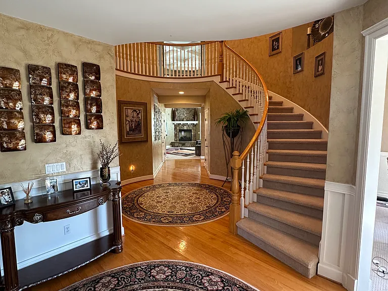 1803 SE 8th St — Photo 13