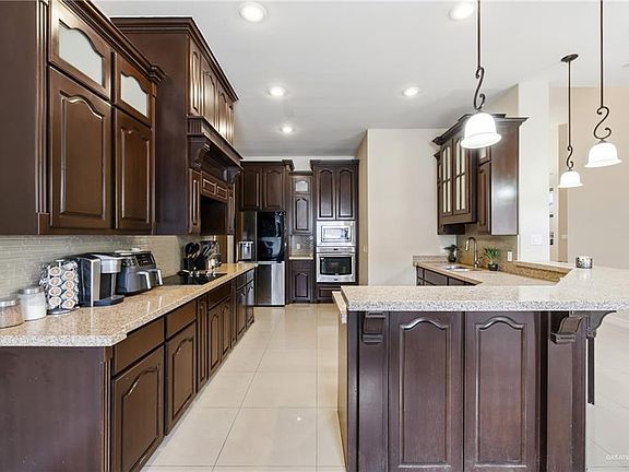 4th image of 5104 W Highland Ave