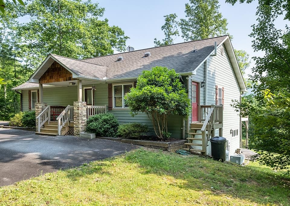 241 Barlow Fields Loop, Hayesville, NC 28904 | Zillow