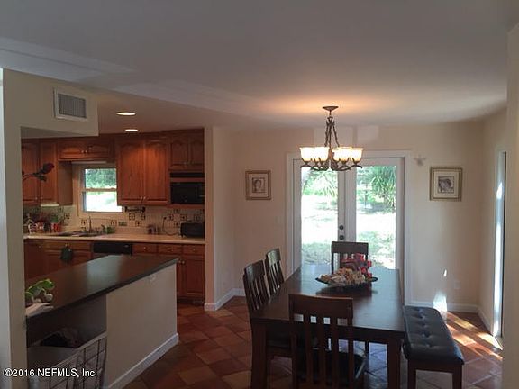 2nd image of 1517 Calhoun St