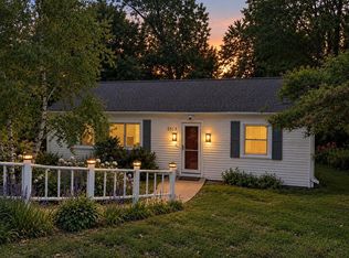 5513 Old Middleton Rd, Madison, WI 53705