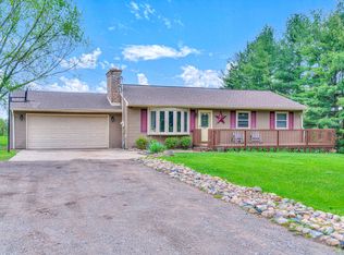 6230 Kinneville Rd, Eaton Rapids, MI 48827