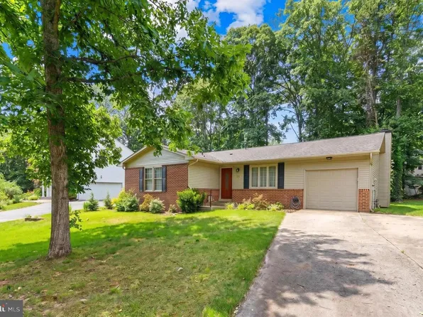 1021 Plymouth Dr, Stafford, VA 22554