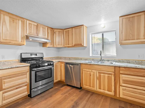 730 Brown St, Espanola, NM 87532