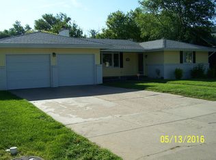 1010 N 2nd St, Garden City, KS 67846