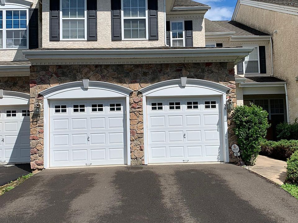 1st image of 59 Brecknock Ct