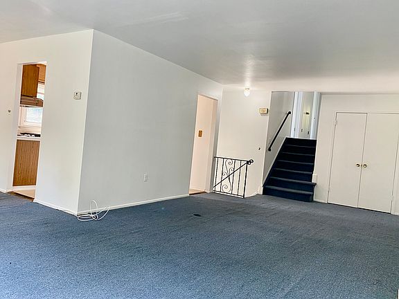 5th image of 221-04 58th Ave Floor 2