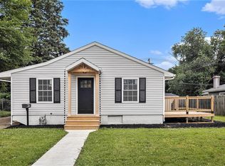 2428 Normandy Dr, Mishawaka, IN