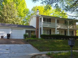 13209 Damask Ct, Saint Louis, MO 63146