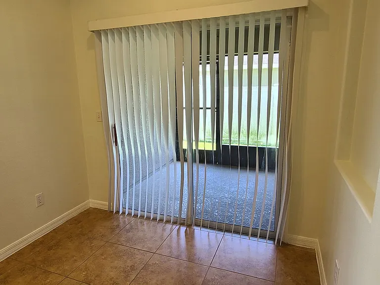3109 Turnberry Blvd — Photo 7