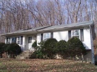 24 Stonehouse Rd, Budd Lake, NJ 07828