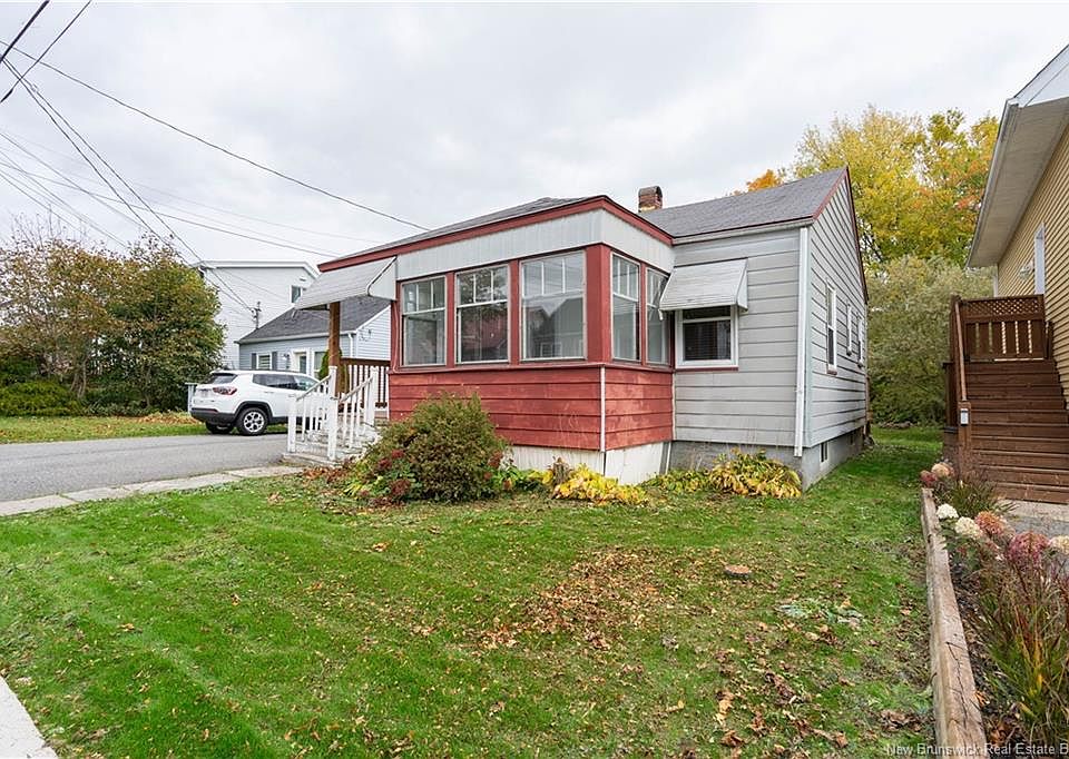 1st image of 31 Topeka St