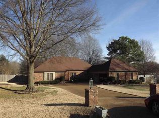 4116 Bartlett Country Rd, Bartlett, TN 38135