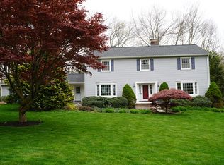 210 Nob Hill Rd, Cheshire, CT 06410