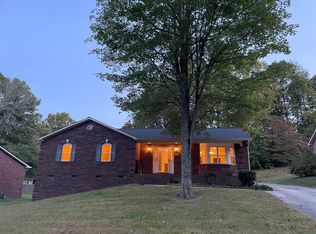 402 Lassiter Dr, High Point, NC 27265