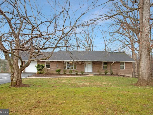 5205 Gate House Ct, Sykesville, MD 21784