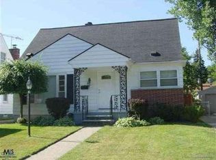 405 Walnut Ave, Royal Oak, MI