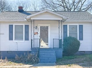 302 Morgan St, Greer, SC 29651