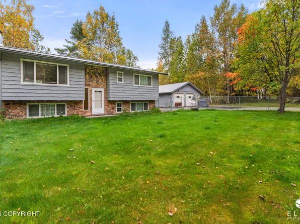 21626 Tarika Ave, Chugiak, AK 99567