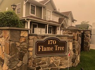 170 W Montauk Hwy APT 1, Lindenhurst, NY 11757