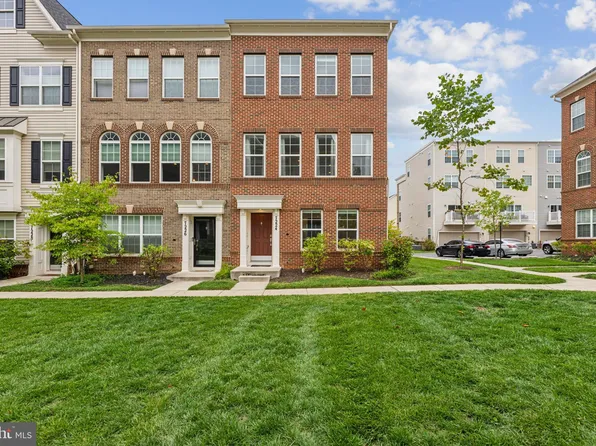 7224 Barrberry Ln, Beltsville, MD 20705