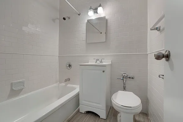 Rented by Algin Management | media 12