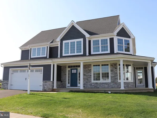 1021 Strafford Pl #57, Lancaster, PA 17601