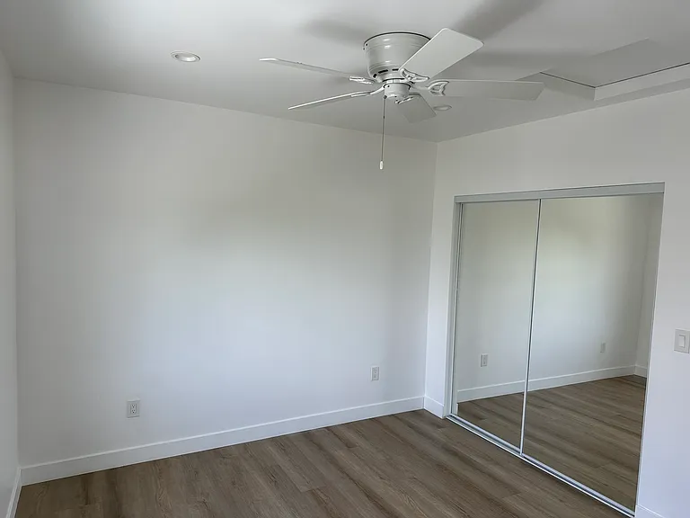 4104 Michael Ave — Photo 5