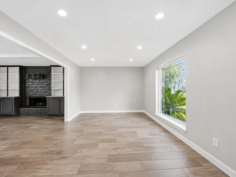 15414 Ripplestream St — Photo 9