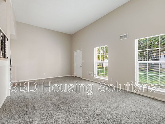 4th image of 6601 E 128th St
