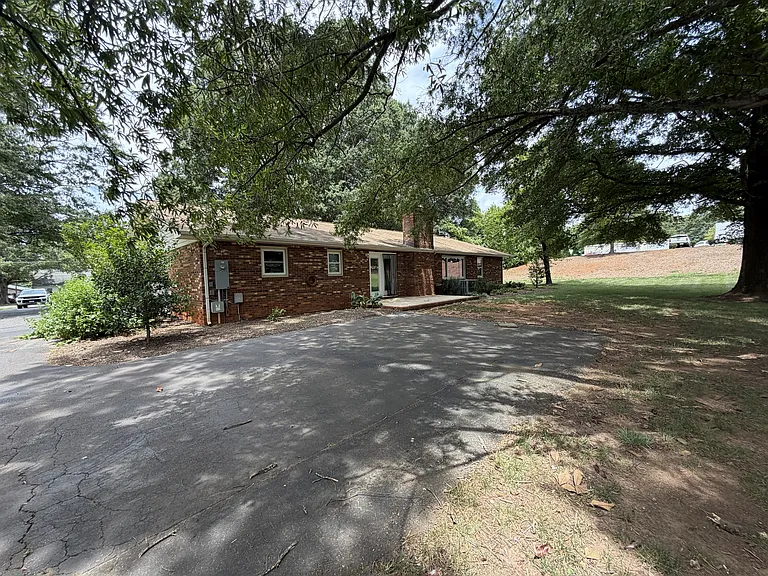1130 Turnersburg Hwy — Photo 24