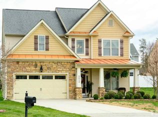 3812 Amandcroft Way, Raleigh, NC 27616