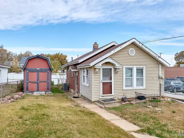 111 W Loretta Ave, Saint Louis, MO 63125