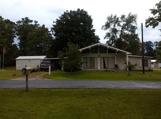 132 Crestwood Dr, Burkeville, TX 75932