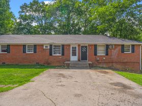 432 Circle Drive