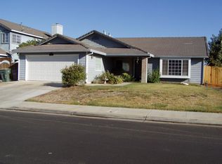 208 Orange Ave, Los Banos, CA 93635