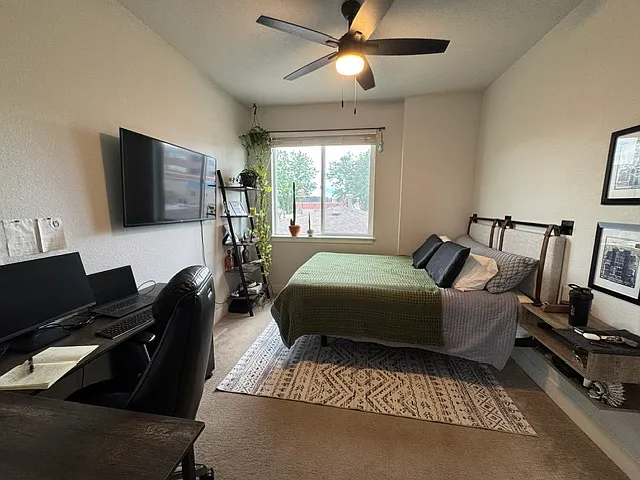 3372 S Pearl St #B — Photo 17