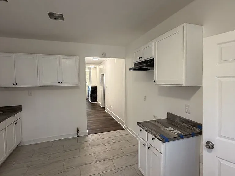 625 N Hollywood St — Photo 4
