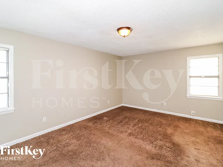 6052 Scarlet Leaf Dr — Photo 8