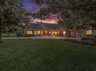 3570 Euro Ln, De Pere, WI 54115