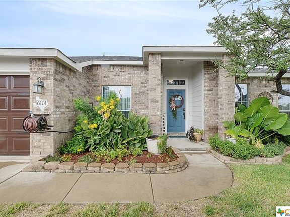 3rd image of 6101 Drystone Ln