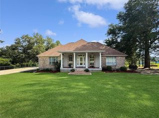 19504 Pinewood Rd, Bogalusa, LA 70427