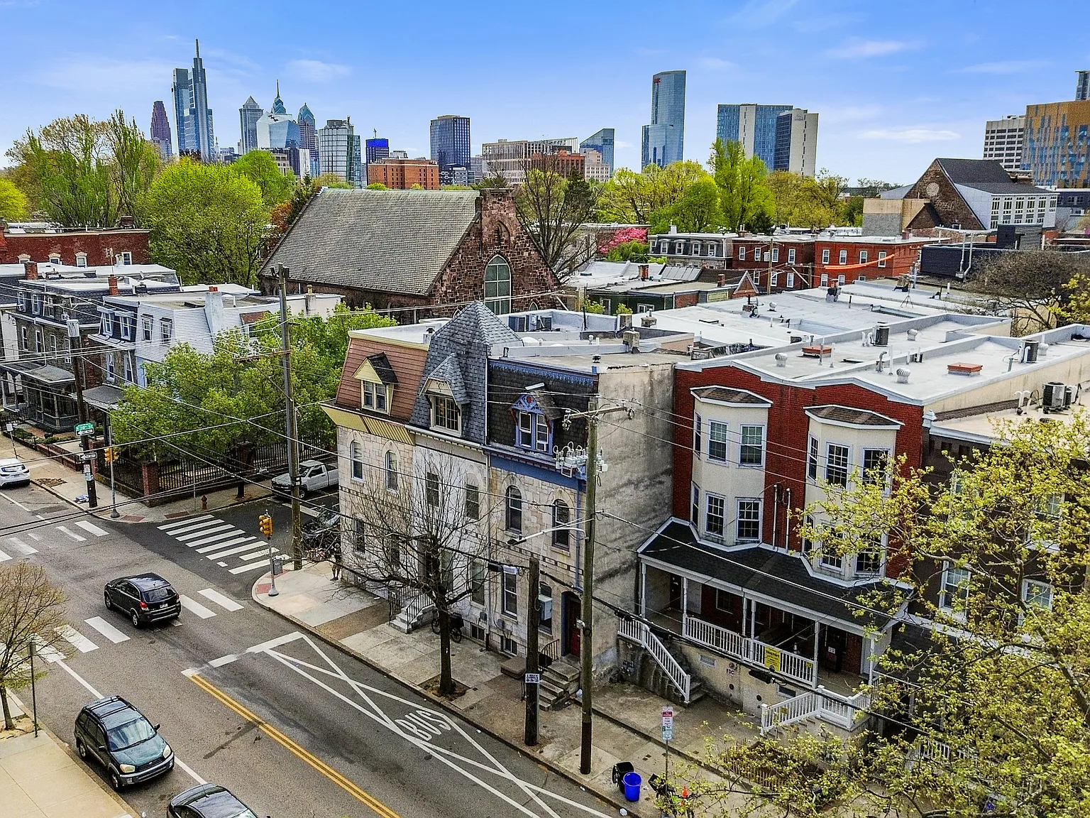 1 bed, 736 sqft, $1,350 — Photo 3