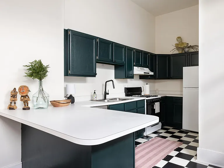 1406 Magazine St #B — Photo 10