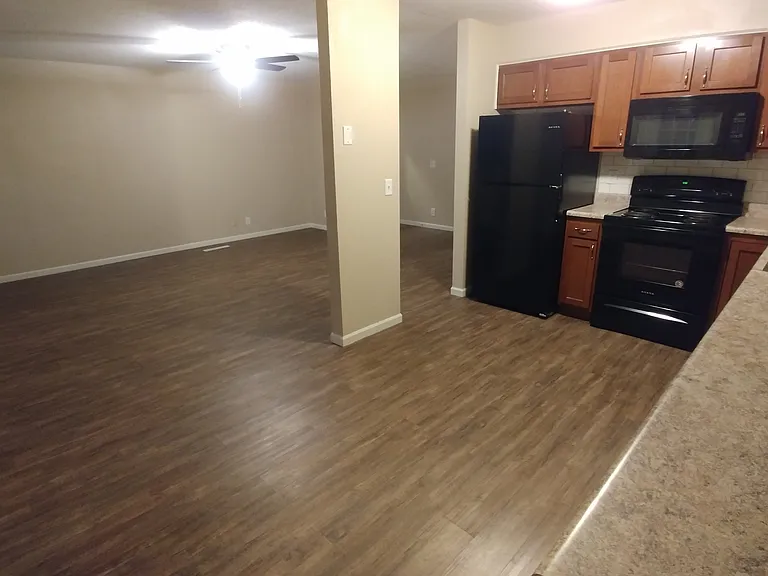 2802 Sutton Pl #2802 — Photo 53