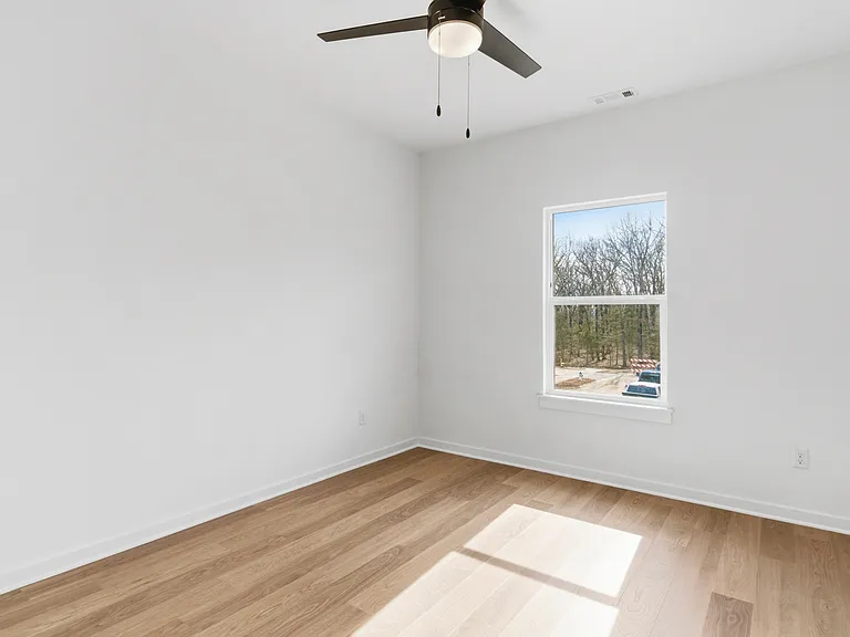 1810 E Fiji St — Photo 13