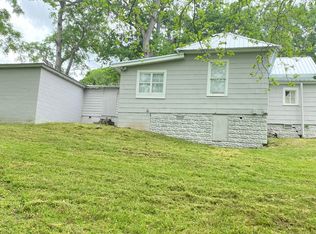 4 Franklin St, Manchester, GA 31816